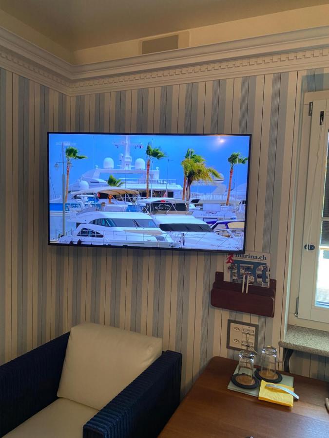 Holiday Hotel Yachtsport Resort Lago Maggiore ブリッサーゴ エクステリア 写真