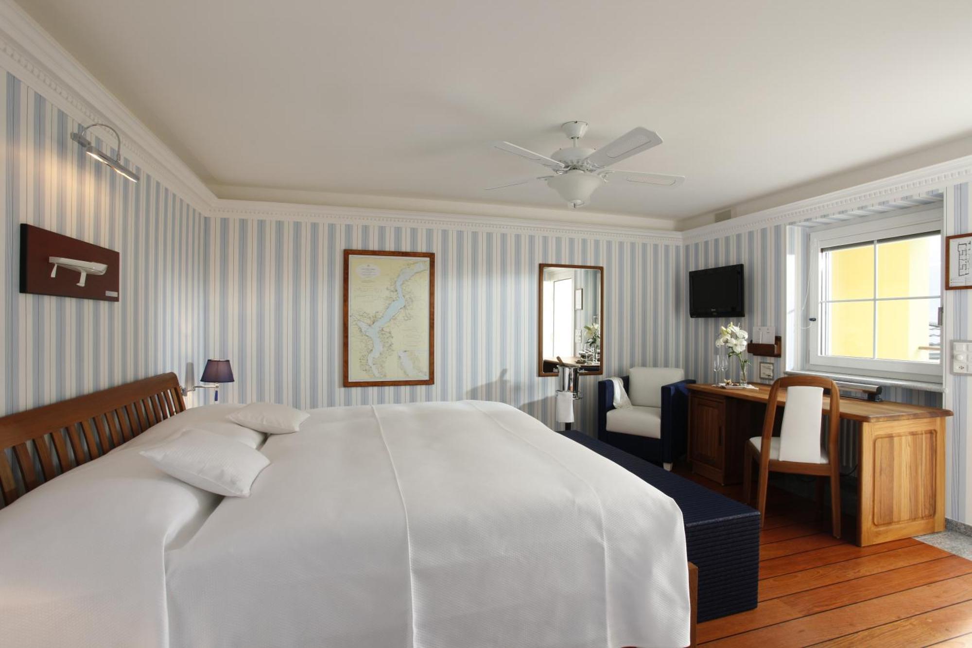 Holiday Hotel Yachtsport Resort Lago Maggiore ブリッサーゴ エクステリア 写真