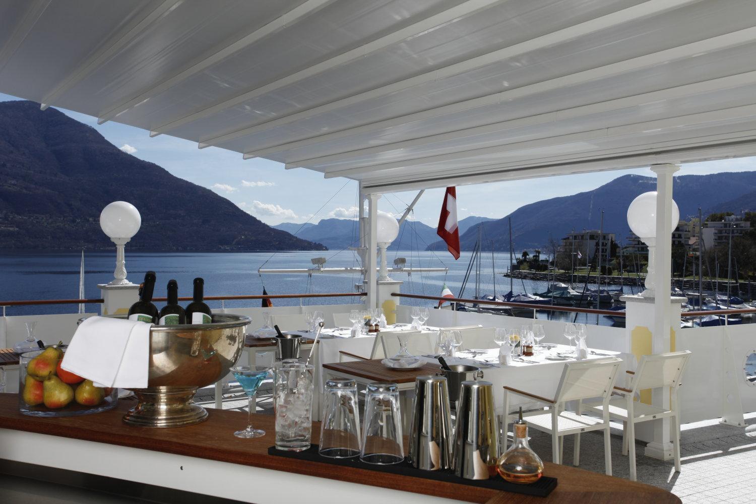 Holiday Hotel Yachtsport Resort Lago Maggiore ブリッサーゴ エクステリア 写真