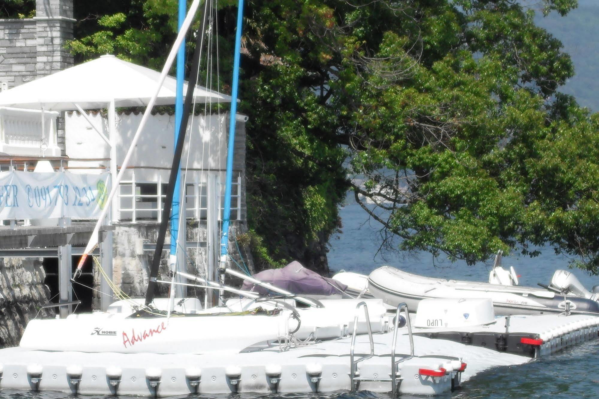 Holiday Hotel Yachtsport Resort Lago Maggiore ブリッサーゴ エクステリア 写真