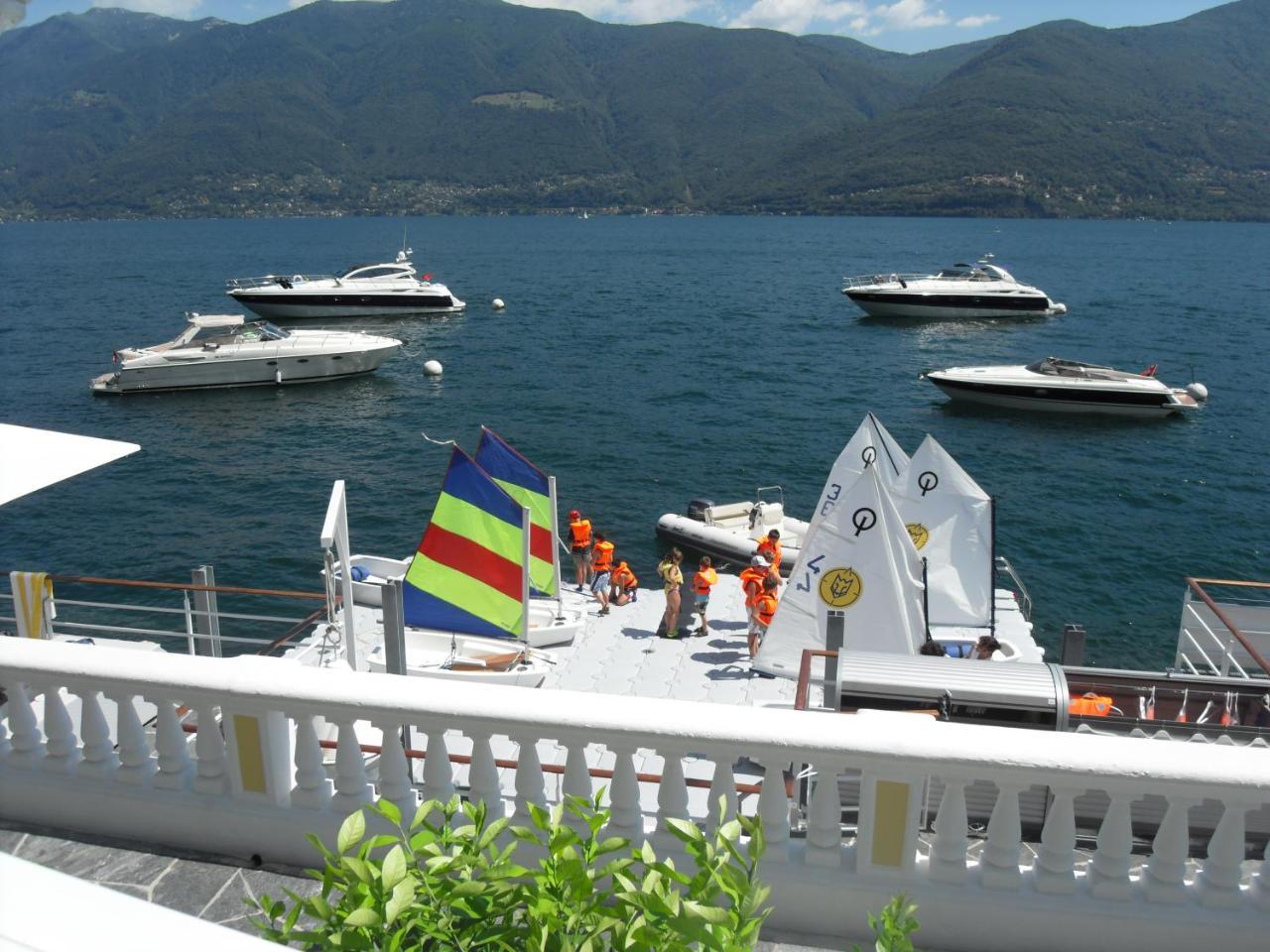 Holiday Hotel Yachtsport Resort Lago Maggiore ブリッサーゴ エクステリア 写真