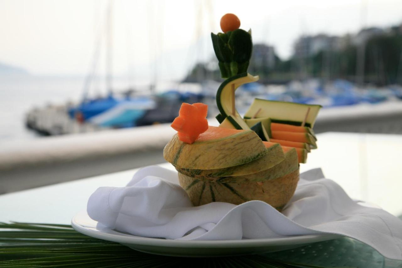 Holiday Hotel Yachtsport Resort Lago Maggiore ブリッサーゴ エクステリア 写真
